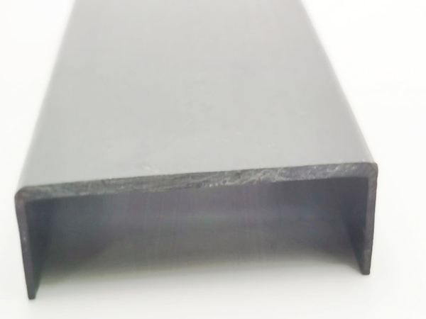 東莞鋁(lü)合金門窗防塵(chén)蓋