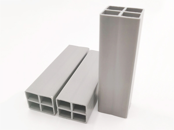 東(dong)莞櫥櫃(gui)台面塑(sù)鋼墊條(tiáo)生産