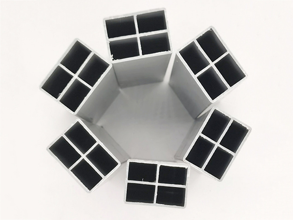 塑料型(xing)材再生(sheng)材質與(yǔ)再生橡(xiàng)膠的區(qū)别？